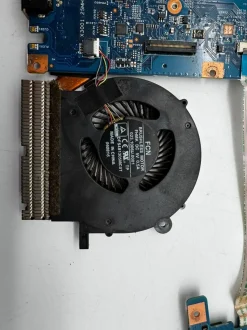 Acer Aspire MM1-571-GB0109 Motherboard Mainboard Intel Core i3-5005U
