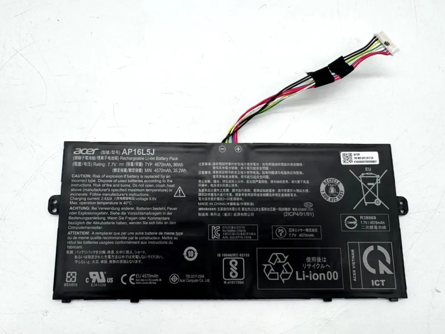 Acer Switch SW312-31 Original Batterie Akku 36 Wh 7,7 V AP16L5J 79%-70
