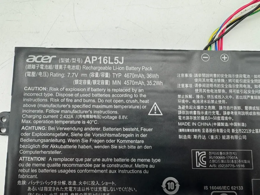 Acer Switch SW312-31 Original Batterie Akku 36 Wh 7,7 V AP16L5J 79%-70