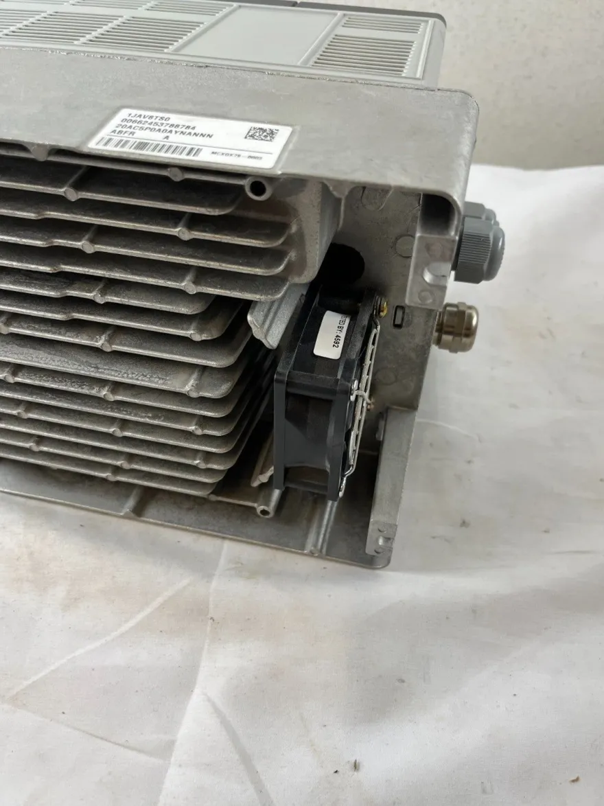 Allen-Bradley PowerFlex 70 20AC5P0A0AYNANNN VFD Drive 2kW 3HP New