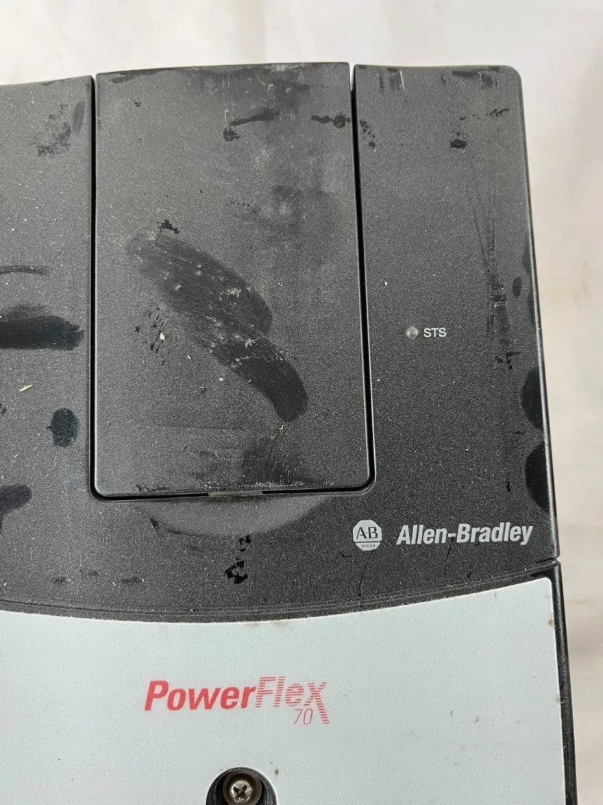 Allen-Bradley PowerFlex 70 20AC5P0A0AYNANNN VFD Drive 2kW 3HP New