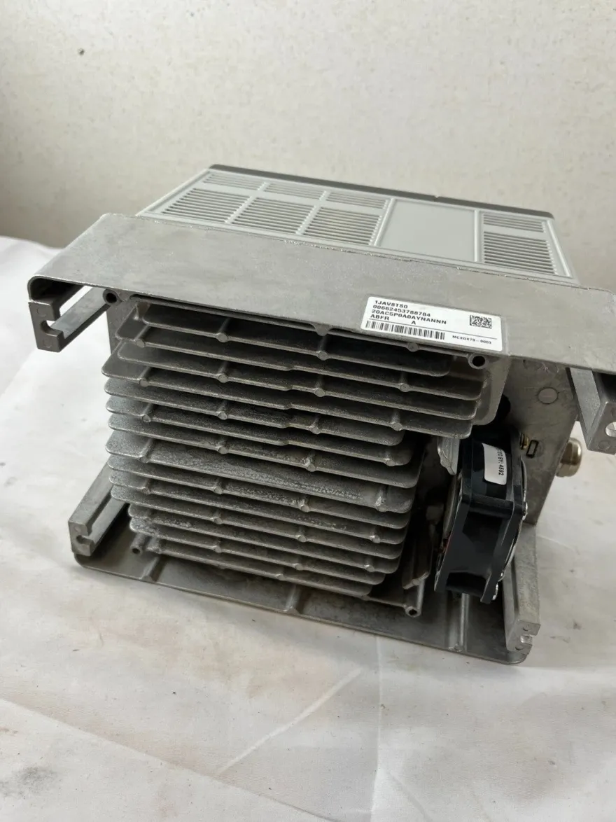 Allen-Bradley PowerFlex 70 20AC5P0A0AYNANNN VFD Drive 2kW 3HP New