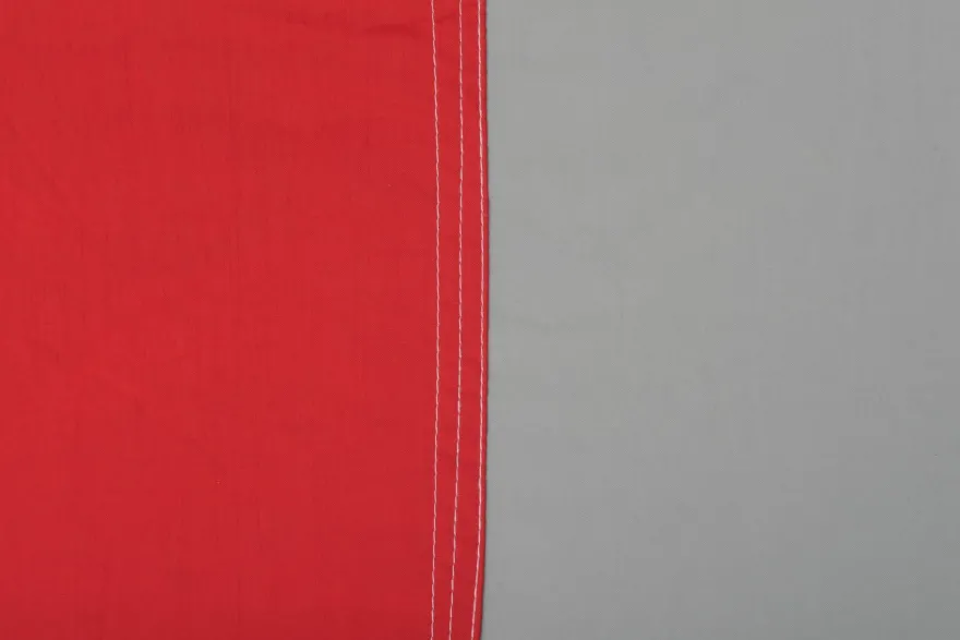 Amazonas Silk Traveller XXL Reisehängematte silber rot Hängematte