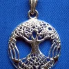 Anhänger Lebensbaum 2,7 cm Versilbert Symbolschmuck Baum des Lebens