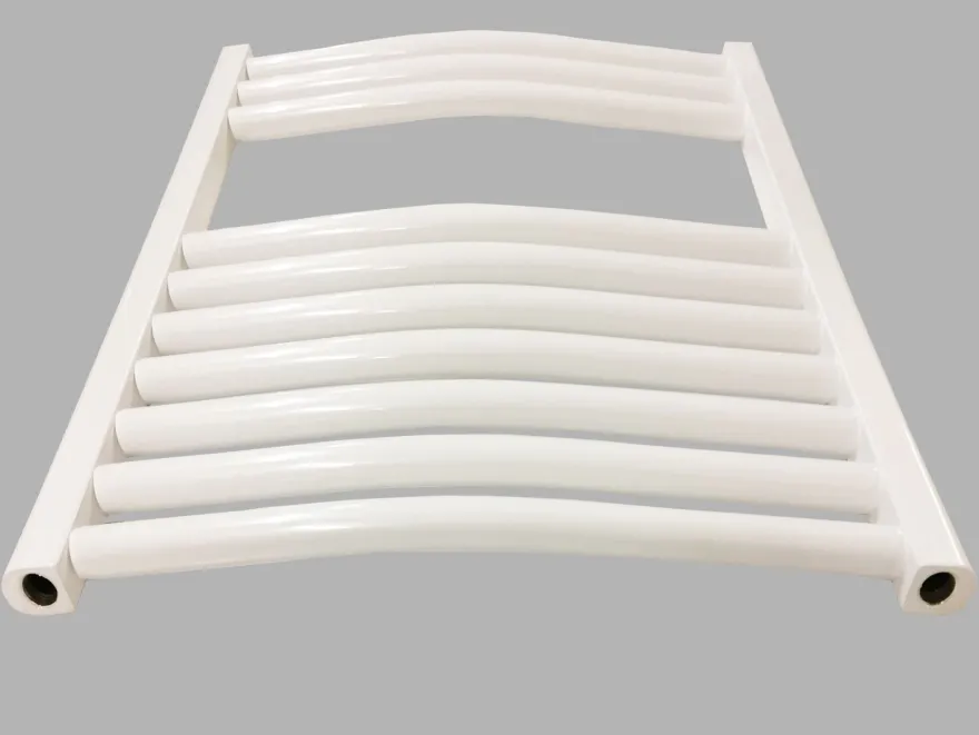 Badheizkörper SMYRNA Weiß 450 x 600 mm. Gerade oder Gebogen