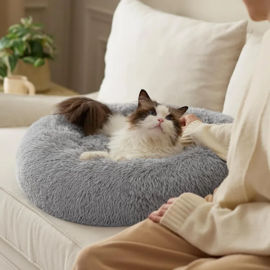 Bedsure Flauschiges Katzenbett rund Ø 60 cm, waschbar, für Katzen und kleine