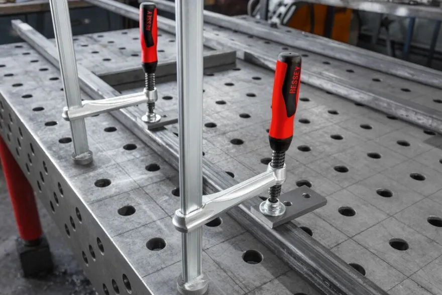 BESSEY Spannelement mit fixer Ausladung TW28-30-12K 300 x 120 mm
