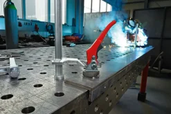 BESSEY Spannelement mit fixer Ausladung TW28-30-12K 300 x 120 mm