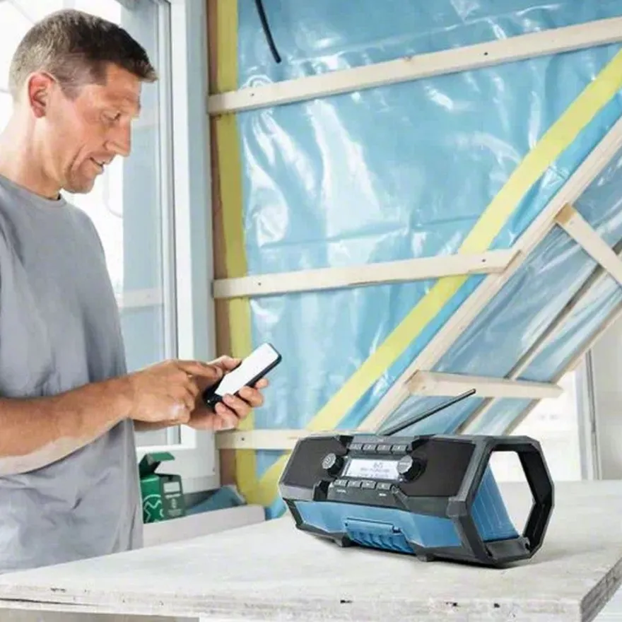 Bosch Baustellenradio DAB+ GPB 18V-2 SC 06014A3100 flexibles Digitalradio