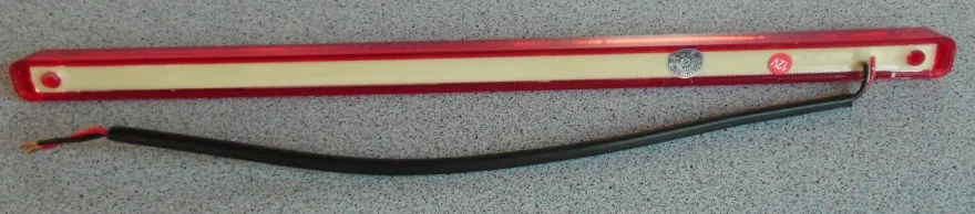 3. Bremslicht 28 LED rot Bremsleuchte 12 V Jokon Wohnmobil klein 140f157 NEU