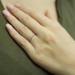 0,55 Carat Diamant rundum Memoire Eternity Ring Anniversary in 14 Karat Weißgold