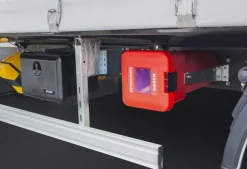 Daken Sliden LKW Feuerlöscherkasten Schutzbox für 6kg Feuerlöscher inkl. Halter
