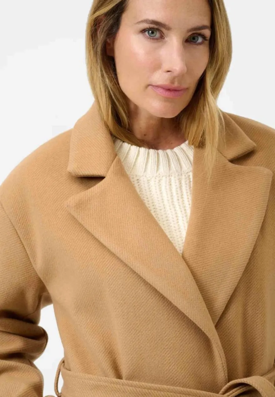 Damenmantel Ricano Miriam camel lang mit Bindegürtel