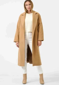 Damenmantel Ricano Miriam camel lang mit Bindegürtel