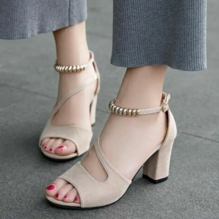 Damen-Sandale niedriger mittlerer Absatz Block Peep Toe Knochelriemen Riemen Freizeit