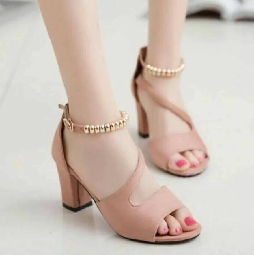 Damen-Sandale niedriger mittlerer Absatz Block Peep Toe Knochelriemen Riemen Freizeit