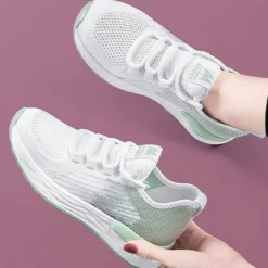 Damen Turnschuhe Gittergewebe Laufschuh Frauen Slip Gehen Sport Sportschuhe