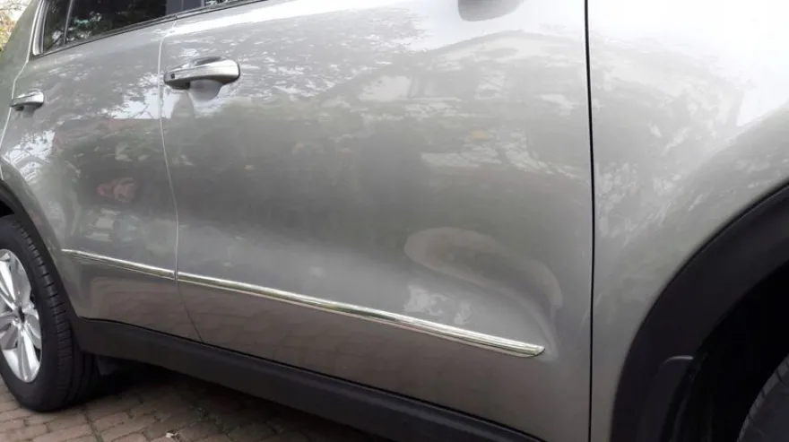 Dodge Caliber - CHROM-Seitentürverkleidungen