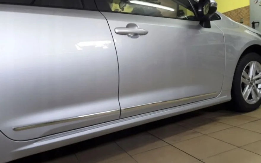 Dodge Caliber - CHROM-Seitentürverkleidungen