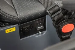 Elektro Kinderauto Maserati GT2 mit Lizenz Allrad 4x 30W 12V 7Ah