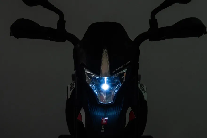 Elektro Kinder Motorrad Aprilia Dosodura Mini mit Lizenz 1x 18W 6V/4Ah