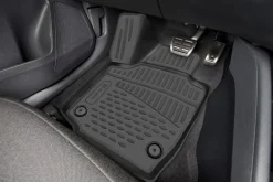 Element Gummi-Fußmatten 3D für Mitsubishi L200, 2015->, Pick-up mit Doppelkabine, 4 t