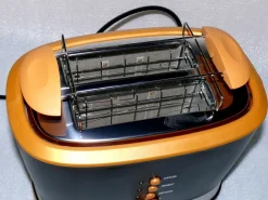 Emerio TO-108126.5 Toaster 820W Krümel Auftau Aufback Stopp Brotaufsatz BLK ORG