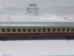 Fleischmann DC N 816301 K / Schnellzug-Großraumwagen / 1. Kl. /(Bauart Apmz 121 bzw