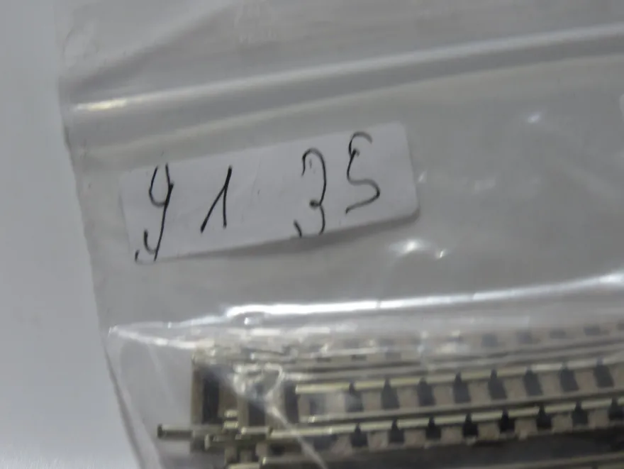 Fleischmann Piccolo 9135 - Gebogenes Gleis - R4 - 30° - Spur N - 1:160