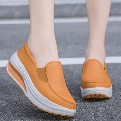 Frauen Ladung Schlupfen Lassige Schuhe Damen Pu Leder Arbeiten Plattform