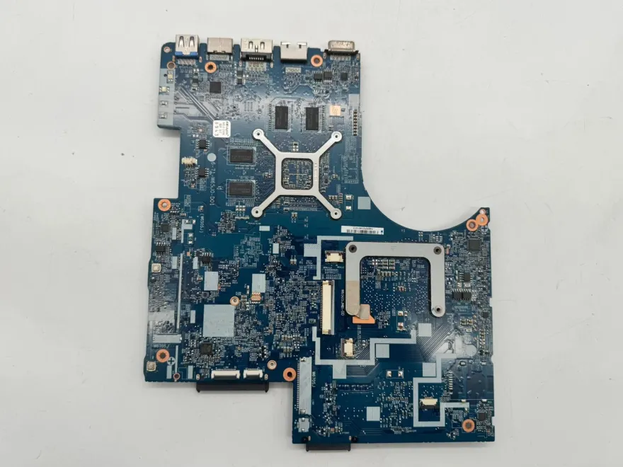 Gigabyte P15 Motherboard Mainboard i5-4210M NVIDIA GTX 850m 6-71-W65J0-D01