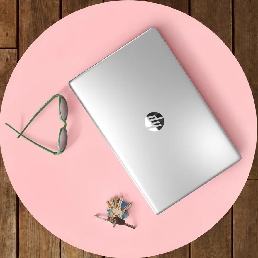 HP Laptop 17-cn3175ng - Intel Core i7 1355U - Win 11 Home - Intel Iris Xe Grafik - 16