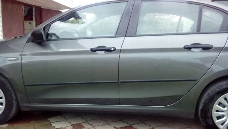 Hyundai i30 II Premium Protect Matte Schwarze Türschutzleisten von Martig