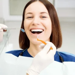 50 Interdentalbürsten L-Form in 5 Größen Rutschfester Griff für Zahnreinigung
