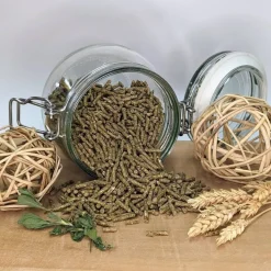 Kaninchen Pressfutter 4 kg Kaninchenpellets als Alleinfutter für Zuchtkaninchen