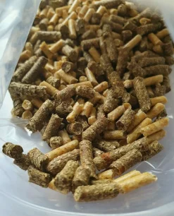 Karotten Kräuter Futter Sticks 25g - Futtersticks Garnelen + Krebse Aquarium