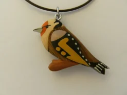 1 Kette Holzanhänger Ketten Modeschmuck Lederband Holzkette Tiere Zoo Vogel