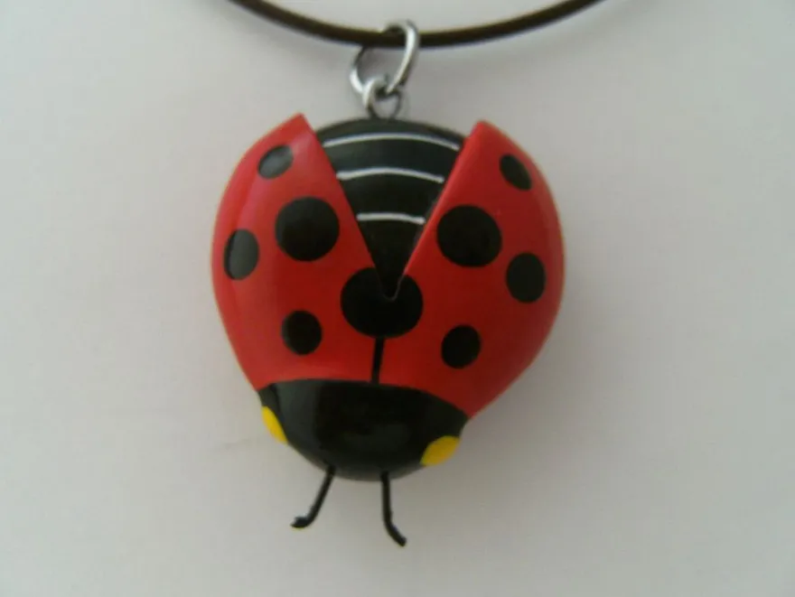 1 Kette Holzanhänger Ketten Modeschmuck Lederband Holzkette Tiere Zoo Vogel