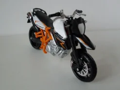 KTM 990 Supermoto R, Bburago Motocross Motorrad Modell 1:18