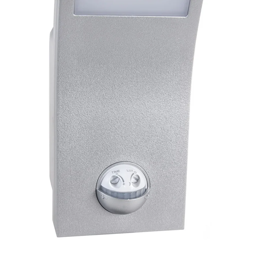 LED-Leuchte Wandlampe Lampe Leuchte IR-Bewegungsmelder Notstrom 750lm 10W IP54