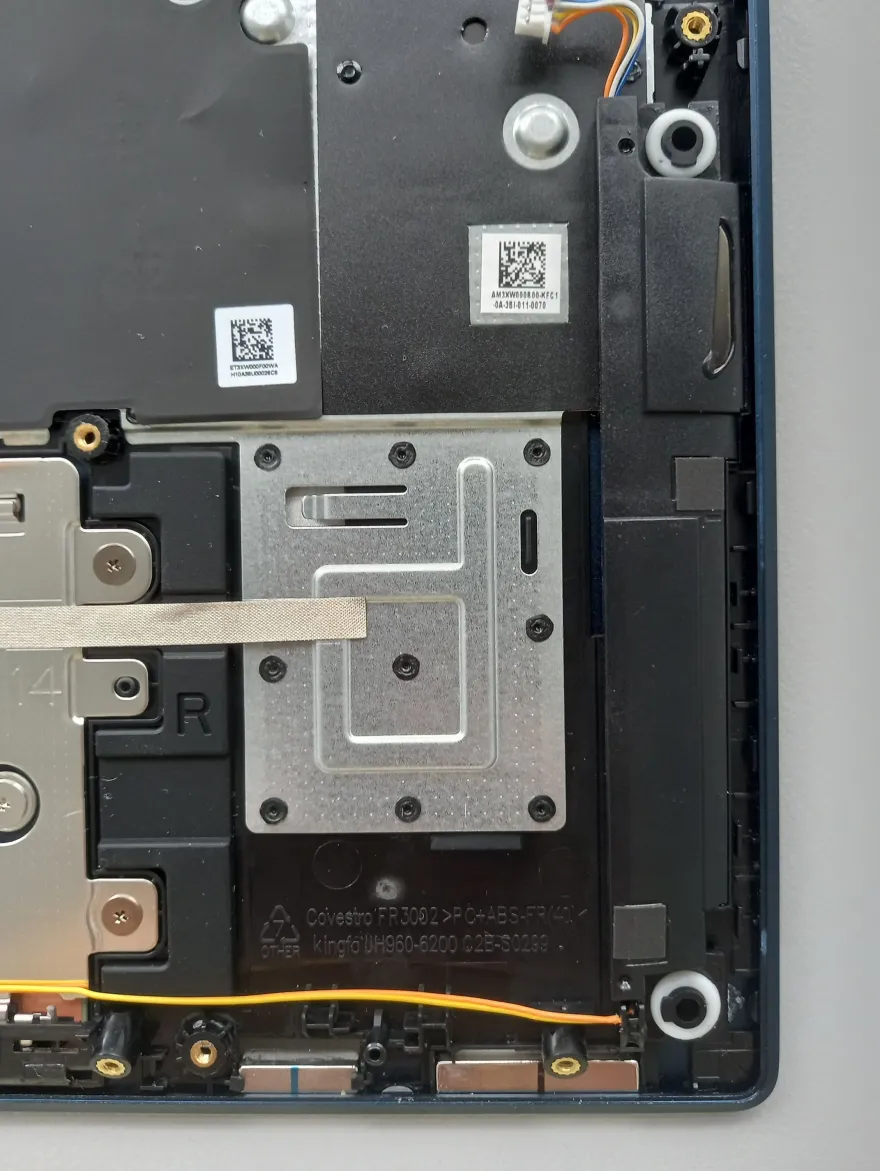Lenovo IdeaPad Slim 5 14IAH8 Handauflage Tastatur QWERTY AM3XW000811