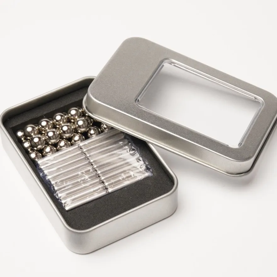 Magnetisches Konstruktionsset (36 Stangen, 27 Kugeln) - silber - Neocube 216 Magnet