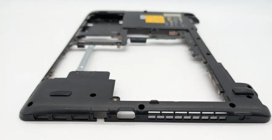 Medion Akoya E6416 P6660 Gehäuse Unterteil Bottom Case 13N0-1BA0621