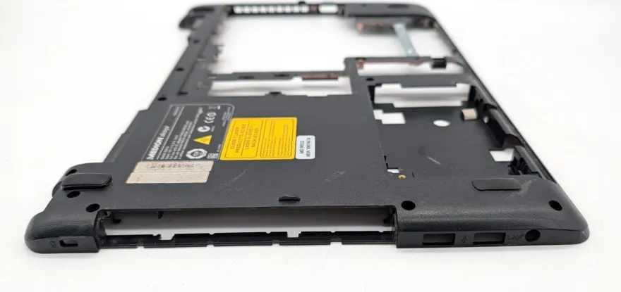 Medion Akoya E6416 P6660 Gehäuse Unterteil Bottom Case 13N0-1BA0621
