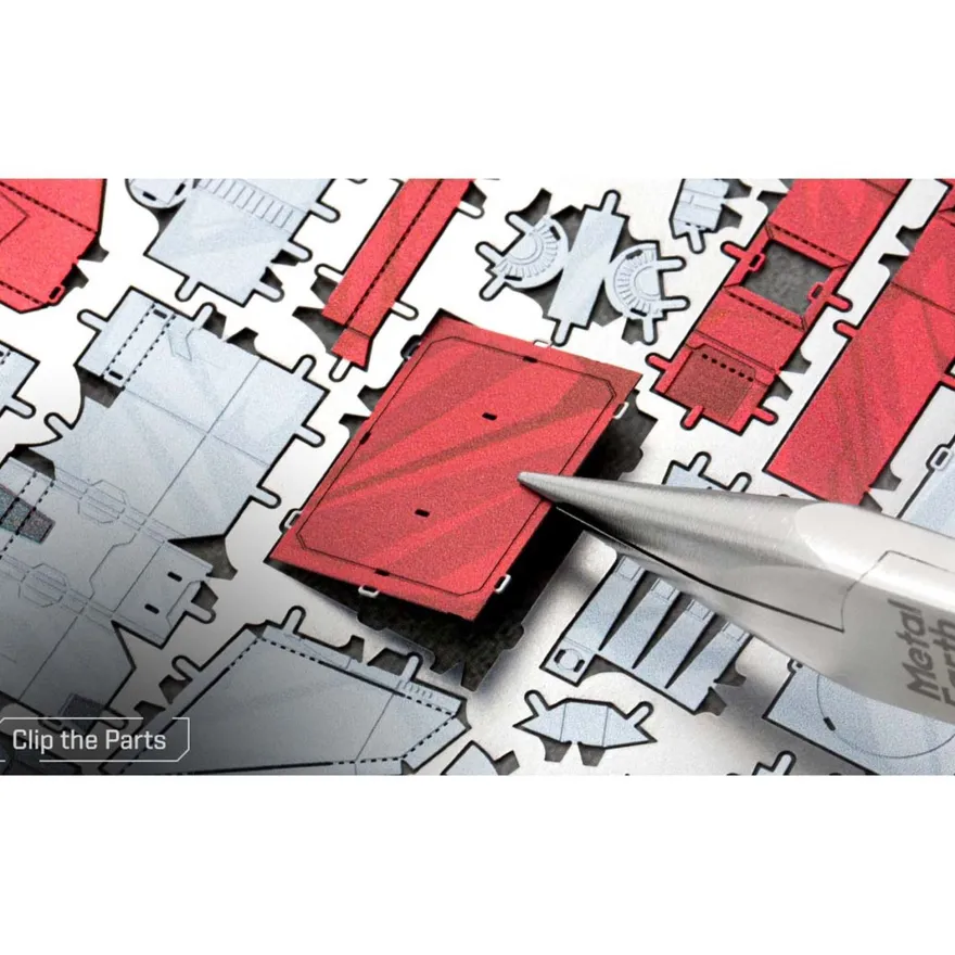 Metal Earth: Transformers: Starscream, farbig