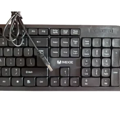 MIXIE X70 Kabelgebundene USB A Tastatur Keyboard 104 Tasten Standard Restposten