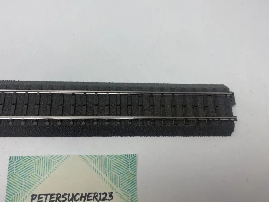 Märklin H0 1 x gerades C-Gleis 24236 / 236,1mm / OVP