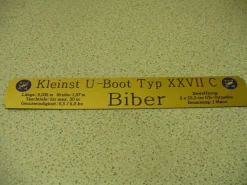 Namensschild für Modellständer mit Daten - Kleinst-U-Boot Seehund (oder Biber)