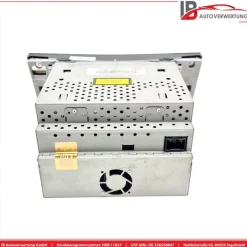 Navigationssystem Display Radio A2118203297 BE7039 Mercedes E-KLASSE S211 E280