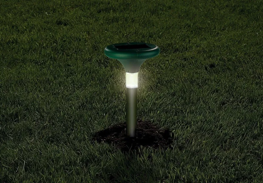 NEU 2in1 Solar Maulwurfschreck Schallwellen Leuchte für Vertreiben Tiere Garten